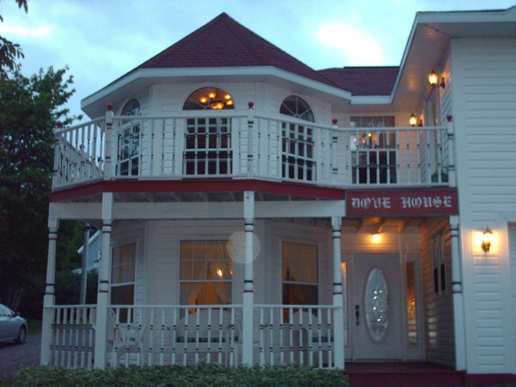 شمال سيدني Dove House Bed & Breakfast Harbourside المظهر الخارجي الصورة